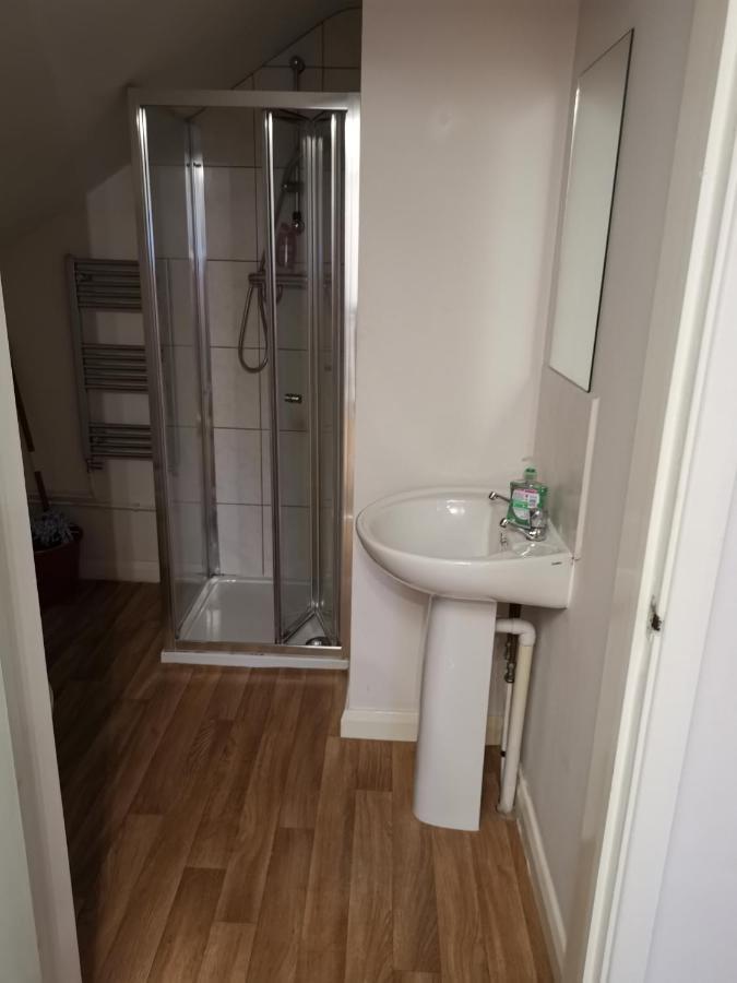 Unique Studio I - Private Studio With Ensuite Maidstone Exteriör bild